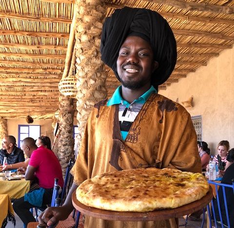 砂漠でベルベルピザ